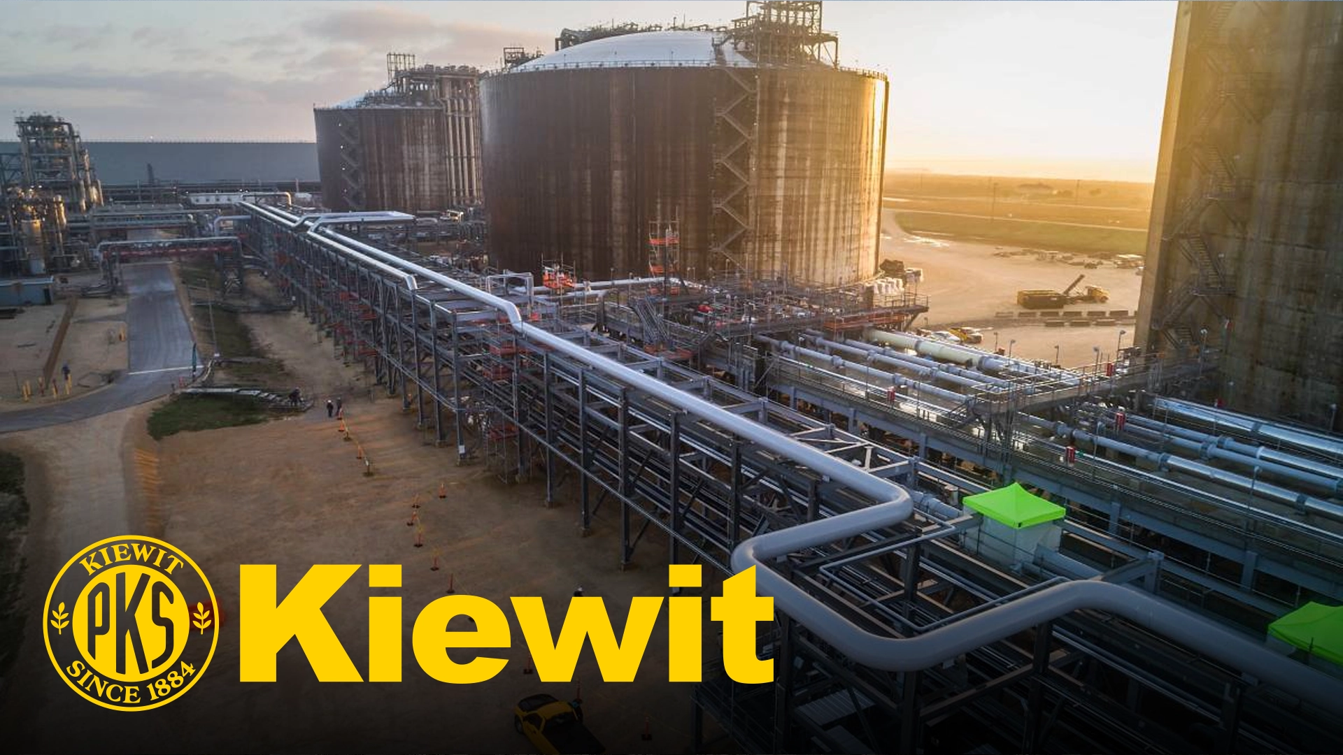 kiewit modular lng construction 2